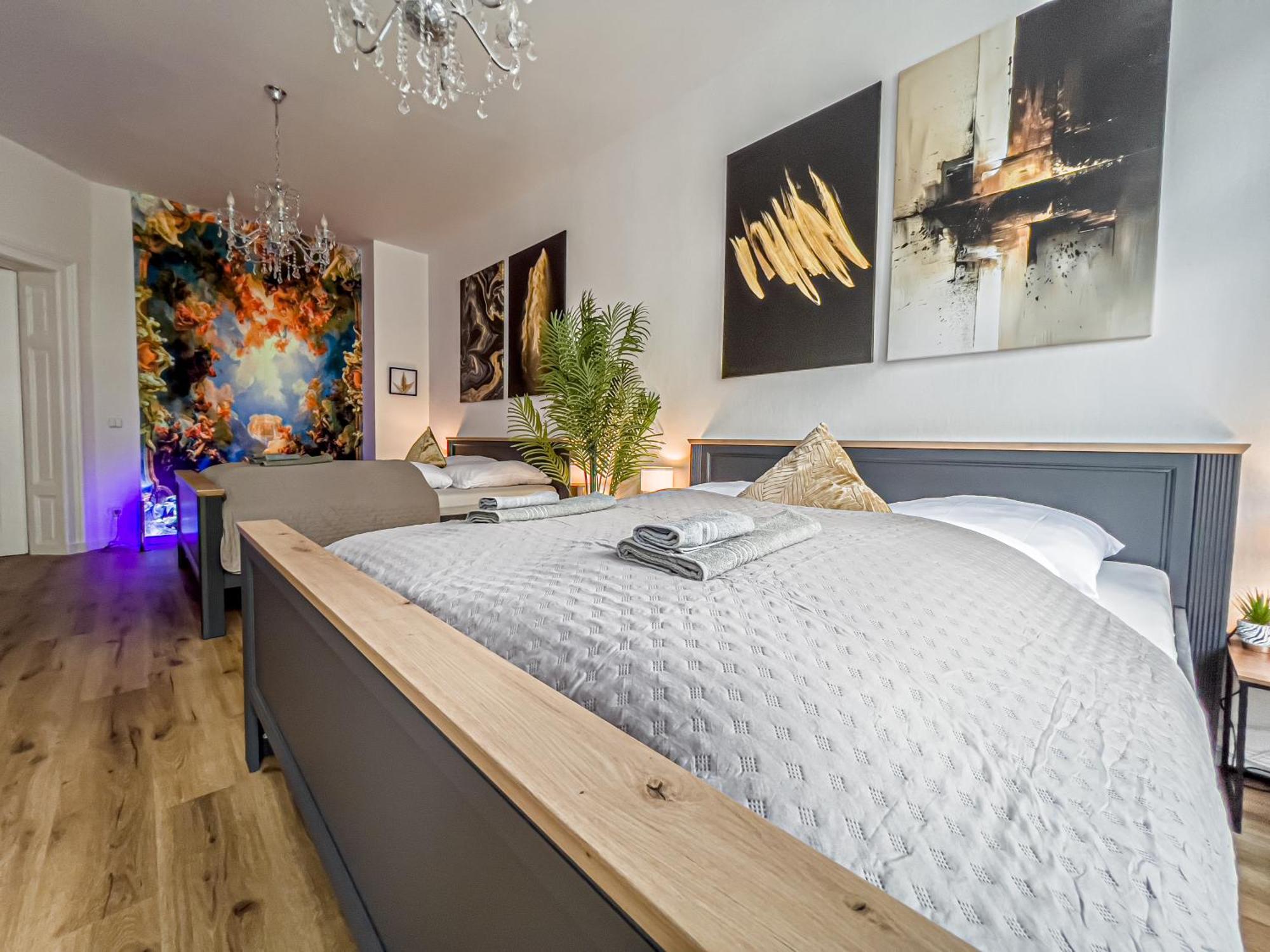 Grosse 3 Schlafzimmer Unterkunft Mit Kueche, Bad, Waschmaschine & Balkon Am Zoo Lipcse Kültér fotó